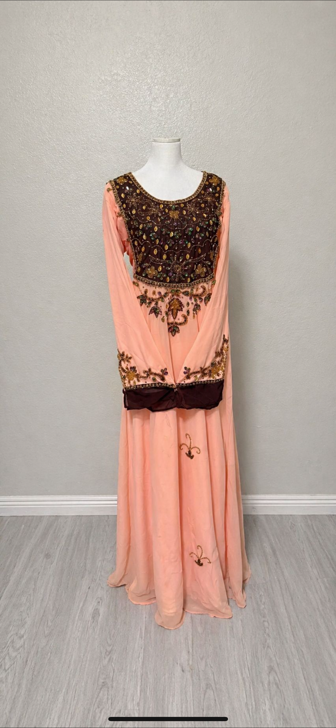 Soft Peach Embroidered Jalabiya
