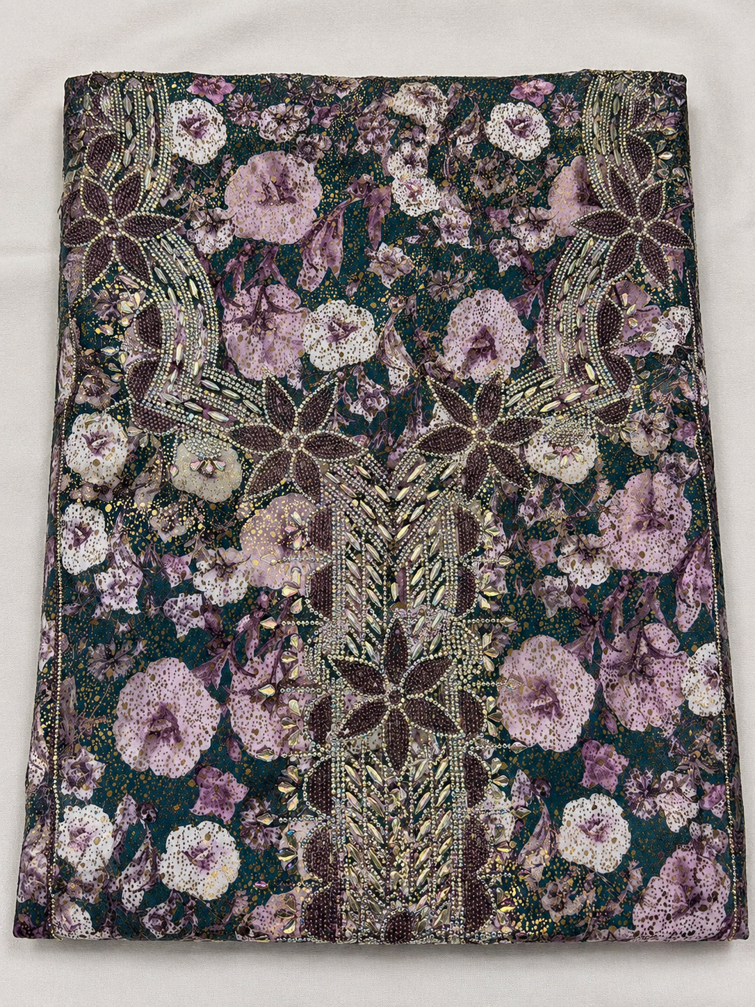 Emerald Lilac Mukhawar
